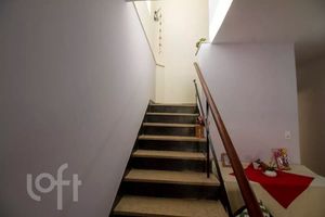 Image 31 - 892680