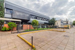 Image 1 - 892696