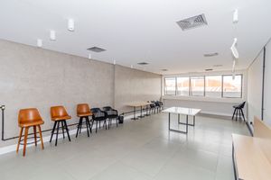 Image 33 - 892696