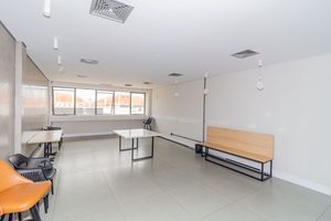 Image 34 - 892696