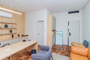 Image 38 - 892696