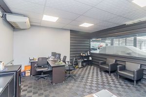 Image 85 - 892696