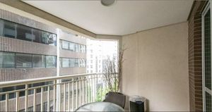 Image 6 - 892698