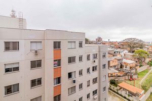 Image 11 - 892700