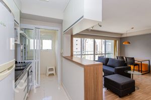 Image 18 - 892712