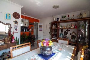 Image 6 - 892713
