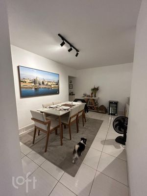 Image 1 - 892714