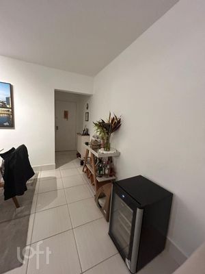 Image 3 - 892714