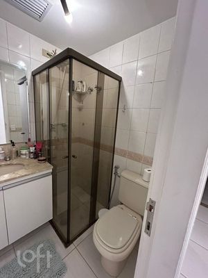 Image 19 - 892714