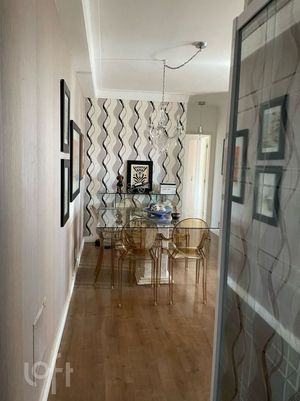 Image 27 - 892717