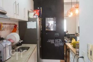 Image 5 - 892719
