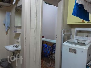 Image 7 - 892734