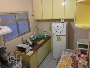 Image 4 - 892734