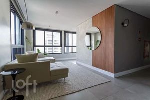 Image 19 - 892744