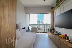 Image 31 - 892744