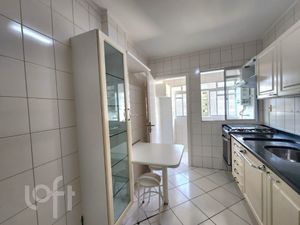 Image 8 - 892745