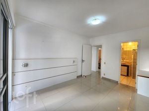 Image 17 - 892745