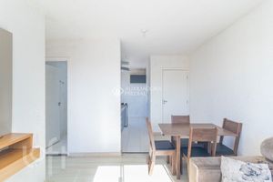 Image 19 - 892749