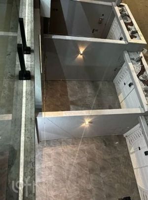 Image 15 - 892751