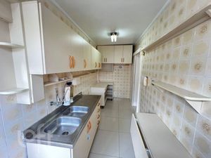 Image 11 - 892758