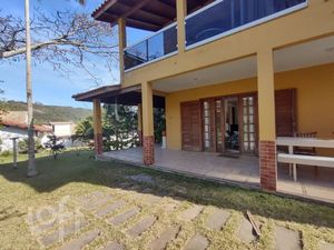 Image 1 - 892759