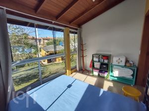 Image 37 - 892759