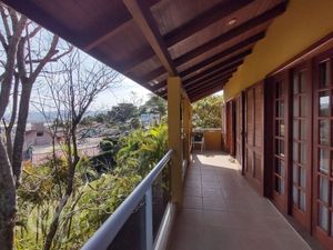 Image 22 - 892759