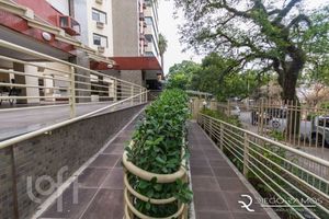 Image 33 - 892761