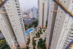 Image 10 - 892764