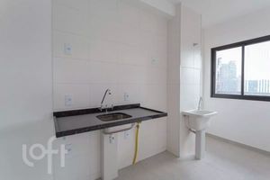 Image 7 - 892766