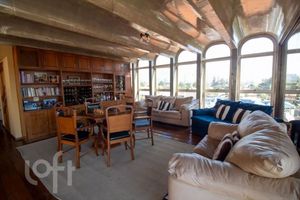 Image 4 - 892773