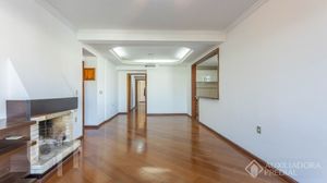 Image 4 - 892774