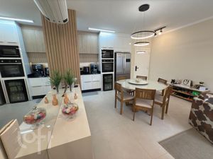 Image 1 - 892776
