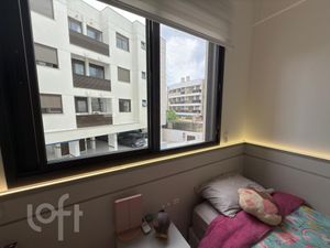 Image 17 - 892776