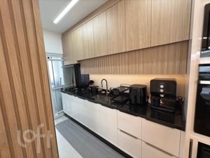 Image 6 - 892776