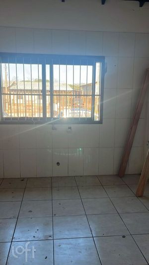 Image 3 - 892812
