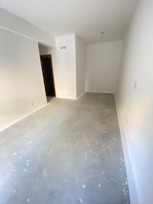 Image 3 - 892816