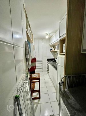 Image 10 - 892824