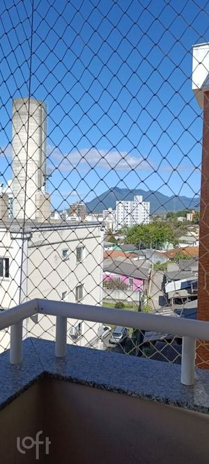 Image 12 - 892827