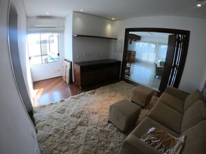 Image 33 - 892828