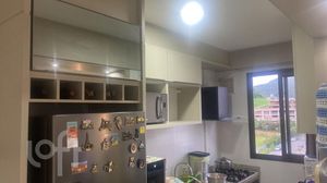 Image 17 - 892838