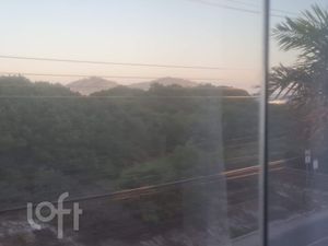 Image 14 - 892855