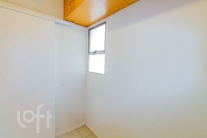 Image 11 - 892866