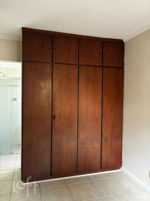 Image 18 - 892866