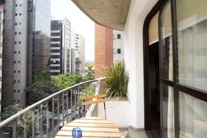 Image 16 - 892882