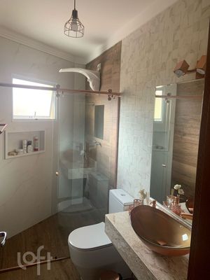 Image 19 - 892891