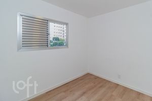 Image 19 - 892904