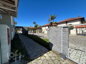Image 49 - 892905