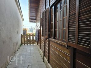 Image 10 - 892932