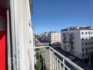 Image 11 - 892957